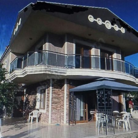 Ayvalik Camlik Villalari Luaran gambar