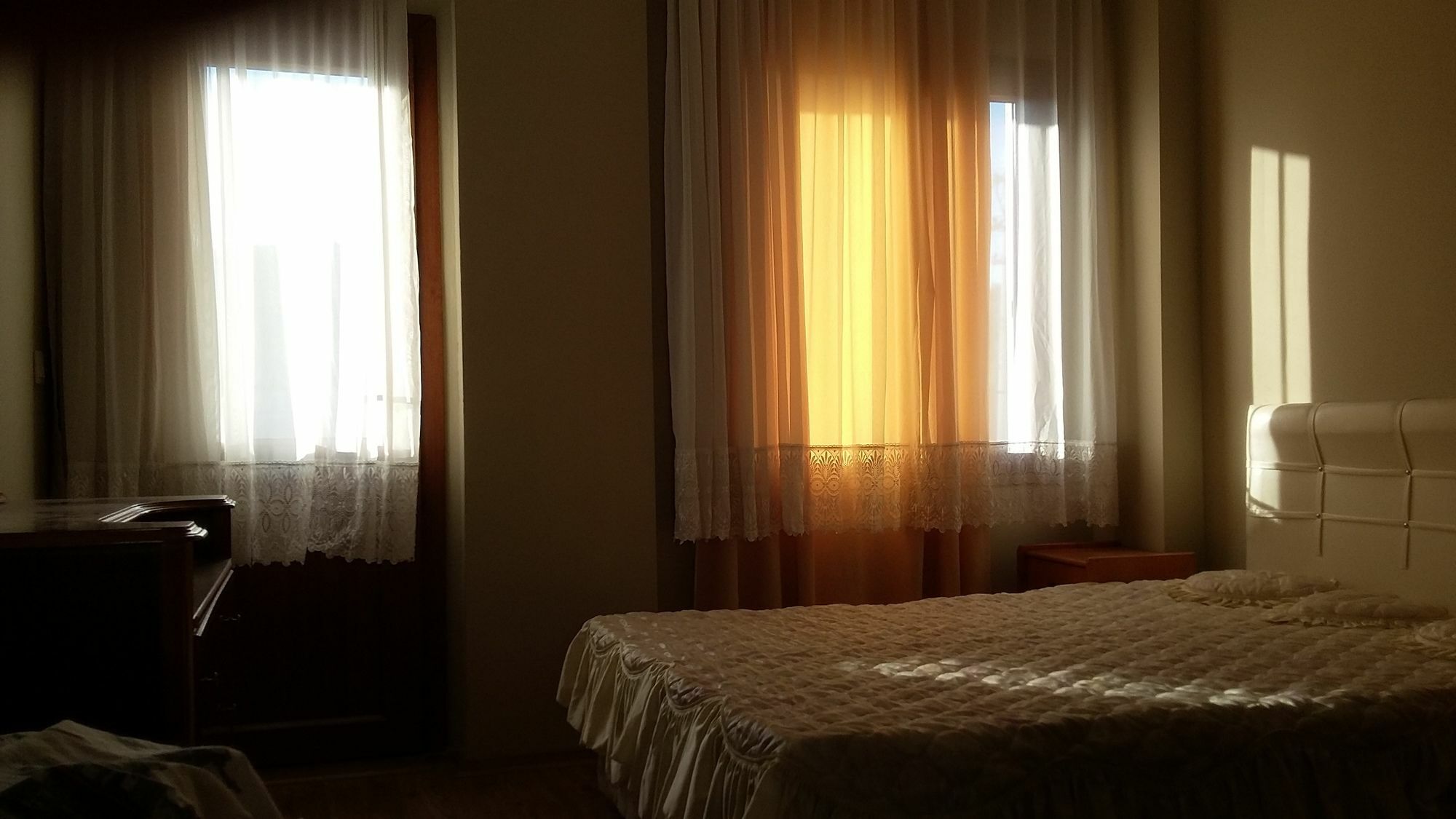 Ayvalik Camlik Villalari Luaran gambar