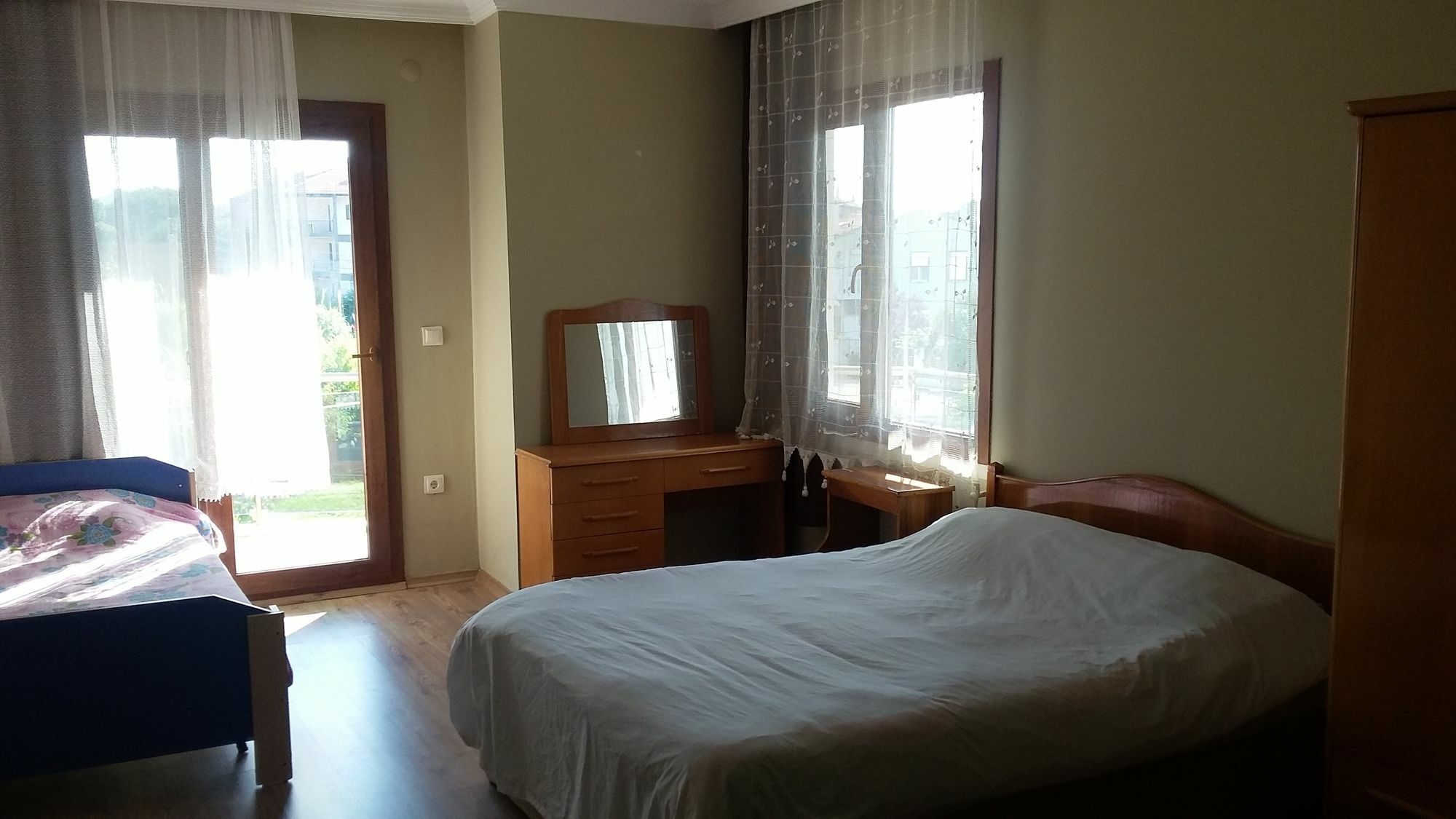 Ayvalik Camlik Villalari Luaran gambar